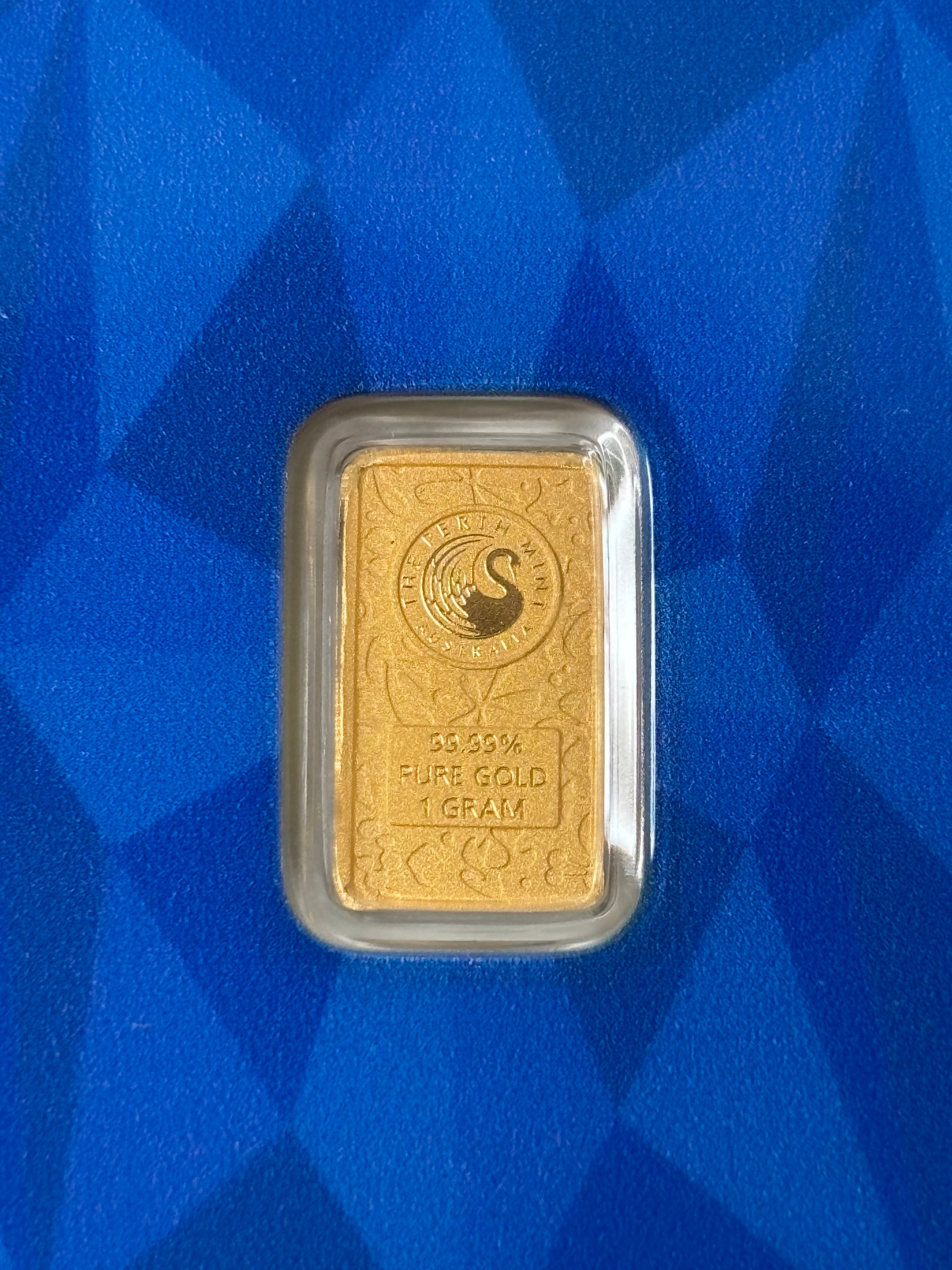1g 999.9 Gold Bar SpongeBob In Colour By The Perth Mint