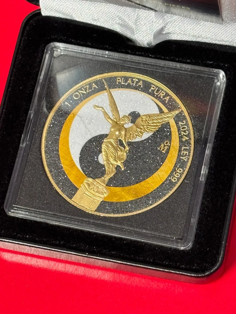 1oz .999 Silver Libertad Diamond Dust Edition