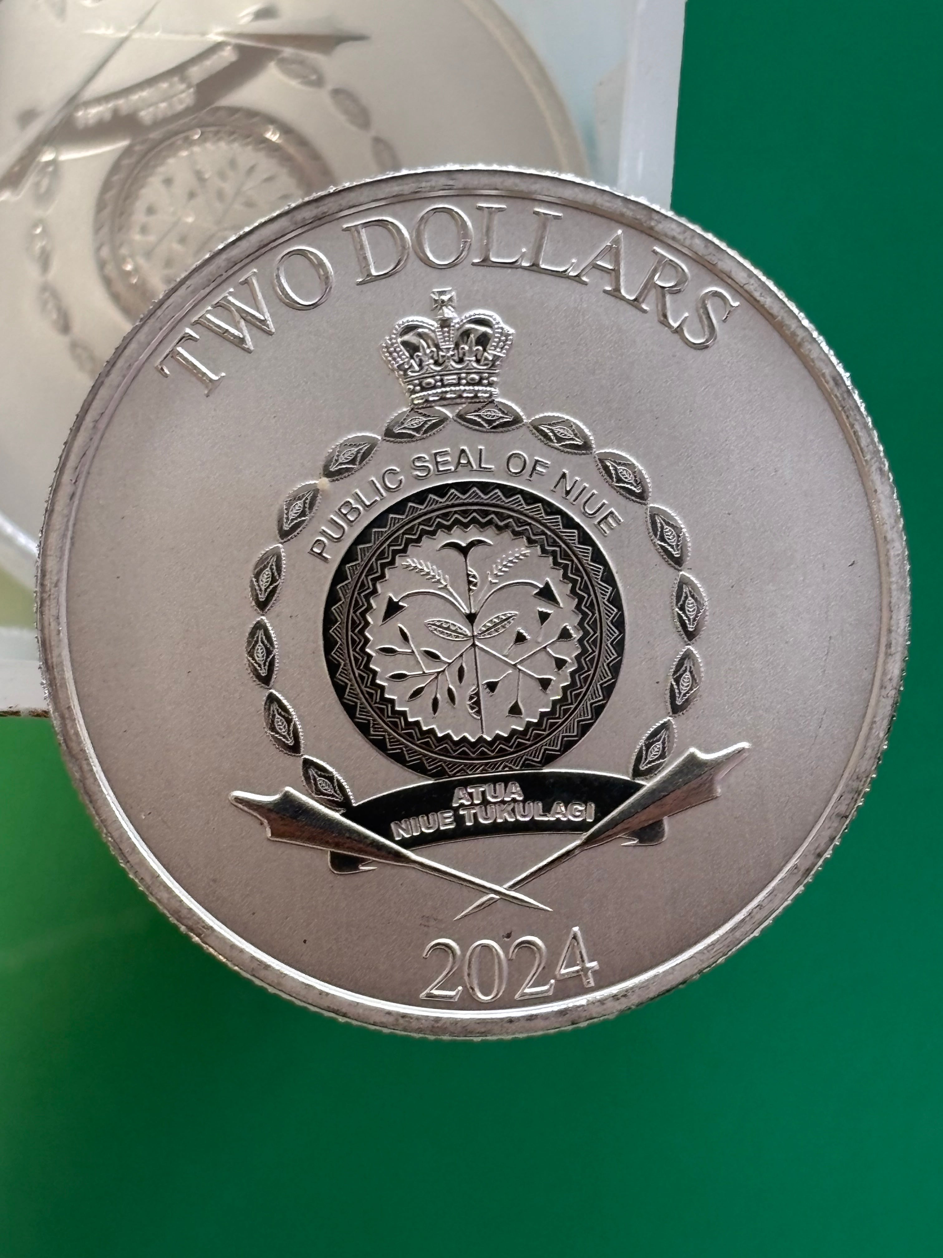 1oz .999 Silver Coin Spider-Man v Green Goblin